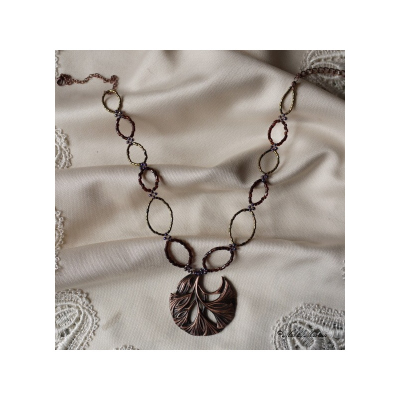 Náhrdelník v secesním stylu