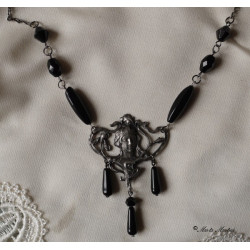 Náhrdelník v secesním stylu