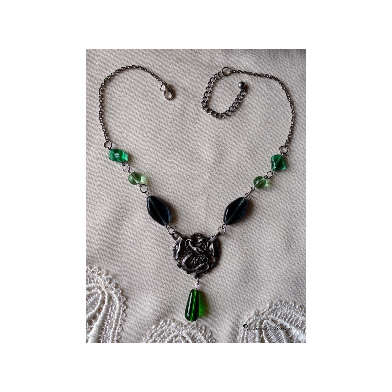 Náhrdelník v secesním stylu