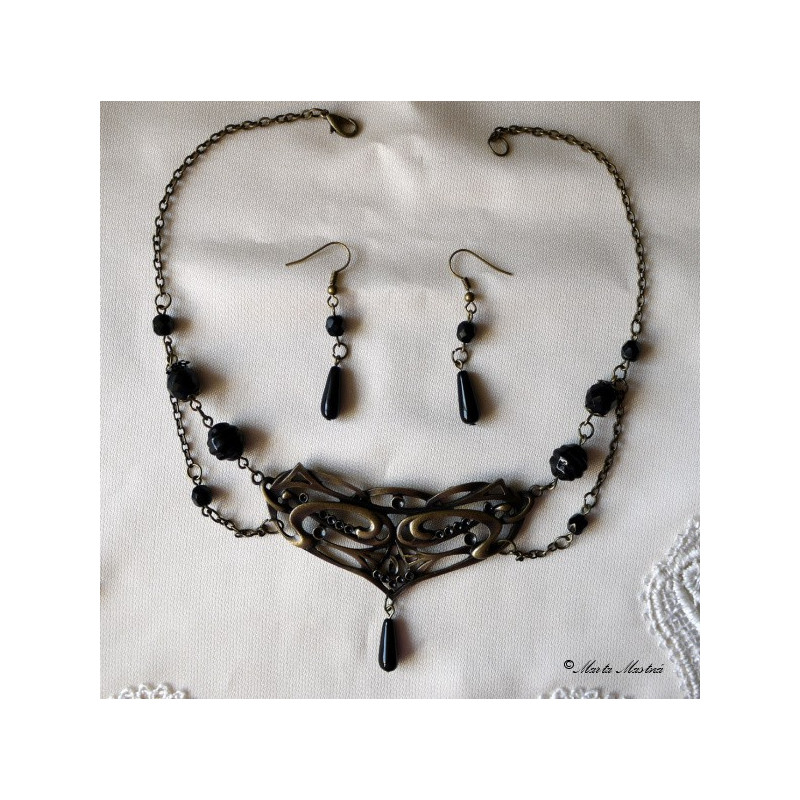 Náhrdelník v secesním stylu