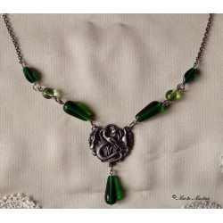 Náhrdelník v secesním stylu