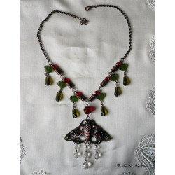 Náhrdelník v secesním stylu