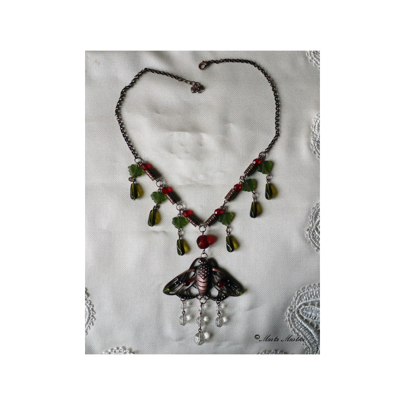 Náhrdelník v secesním stylu