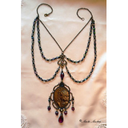 Náhrdelník v secesním stylu