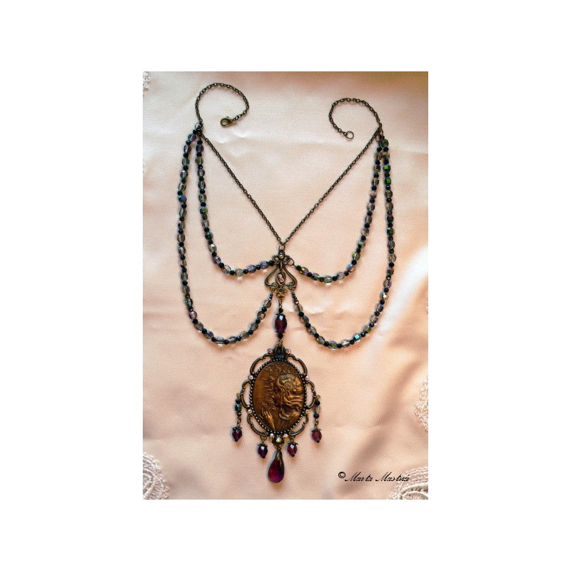 Náhrdelník v secesním stylu