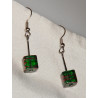 Náušnice zelená kostka