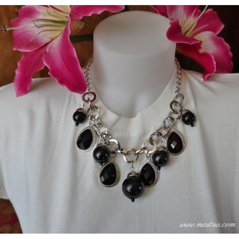 Moderní náhrdelník - sleva