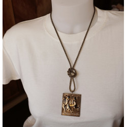 Vítězství nad kentaurem - jablonecké sklo