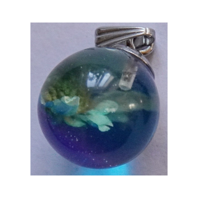 Přívěsek kulička zamrzlý květ